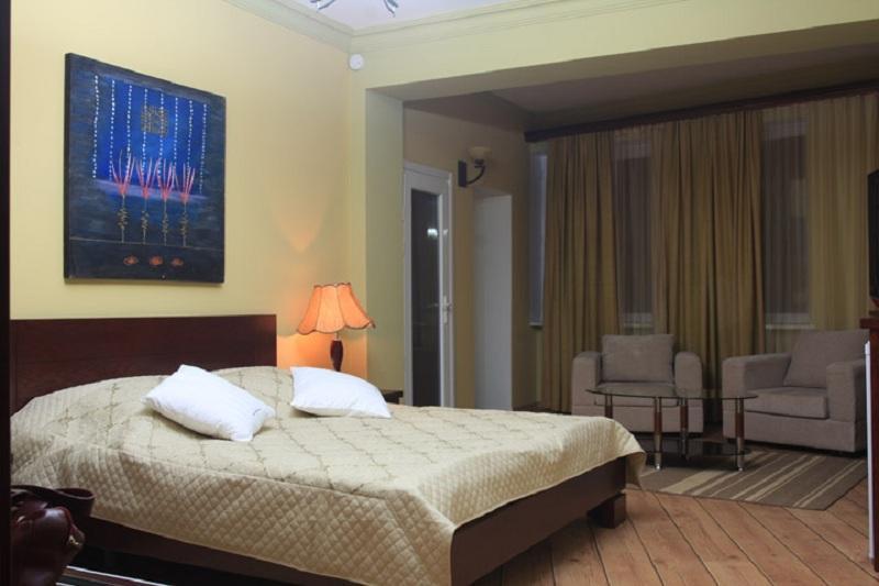 Penthouse Hotel Тбилиси Екстериор снимка