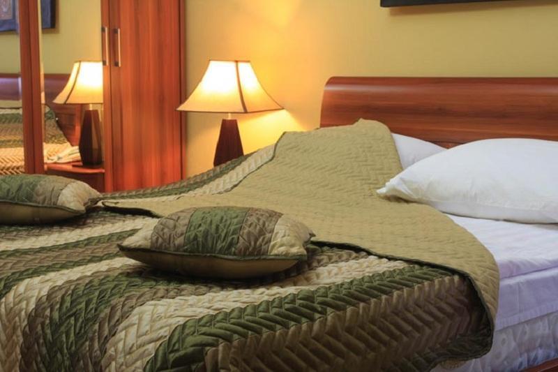 Penthouse Hotel Тбилиси Екстериор снимка